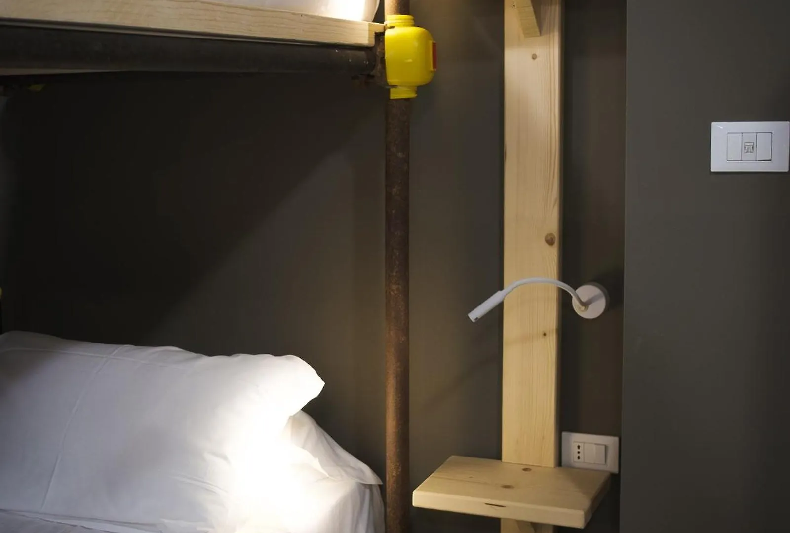 Hostelo - Luxury Hostel Palermo 0*,  Italien