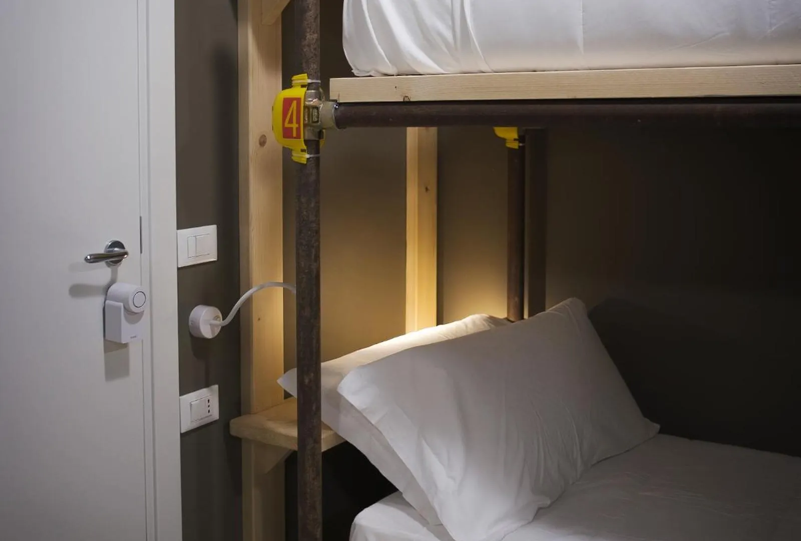 Hostelo - Luxury Hostel Палермо Италия