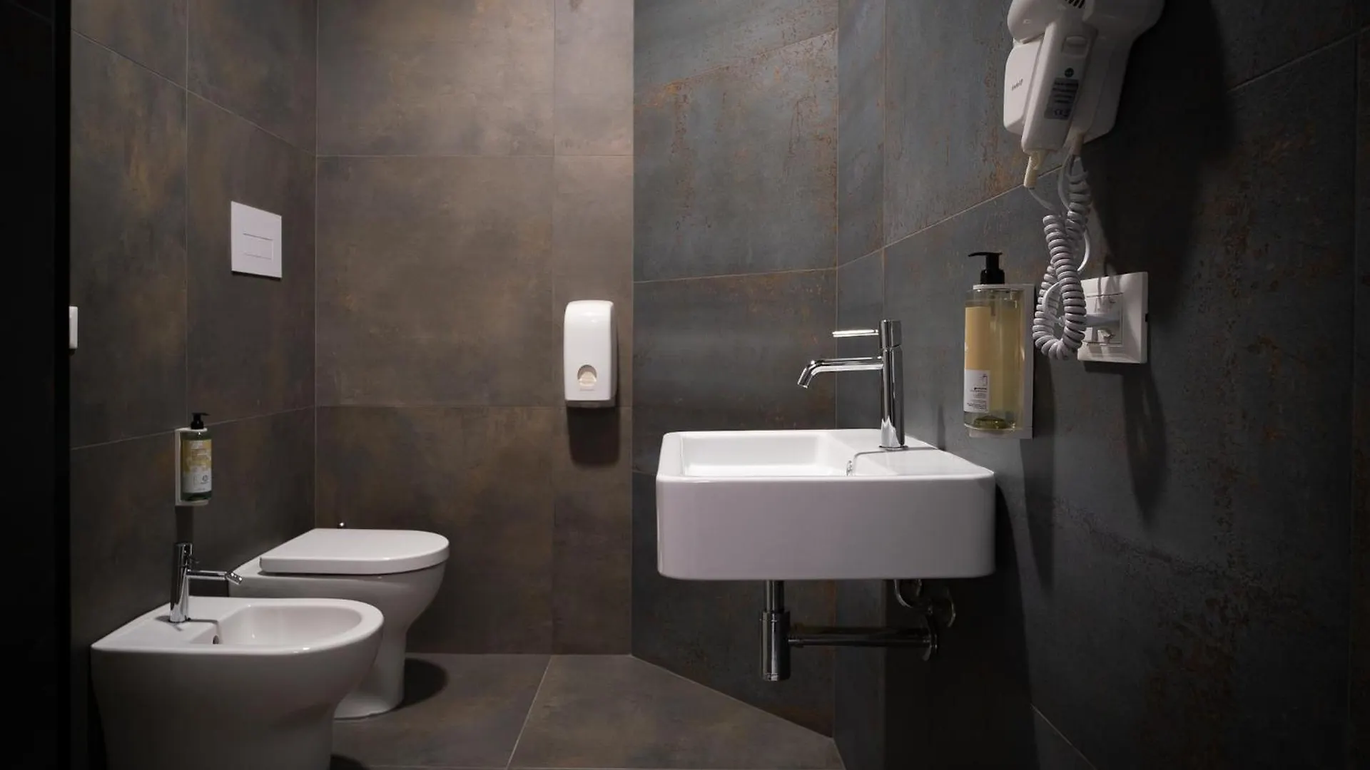 Hostelo - Luxury Hostel Палермо Италия
