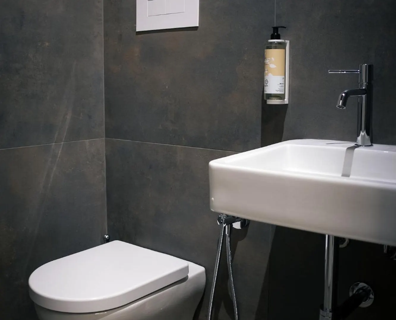 Hostelo - Luxury Hostel Палермо